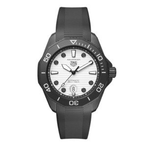 Carbon fiber TAG Heuer Automatic Watch with rubber strap